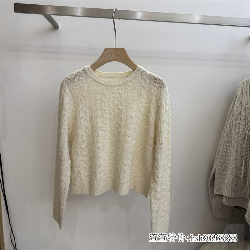 欧洲站2026冬季新款慵懒风圆领镂空绞花极简针织衫女长袖套头毛衣