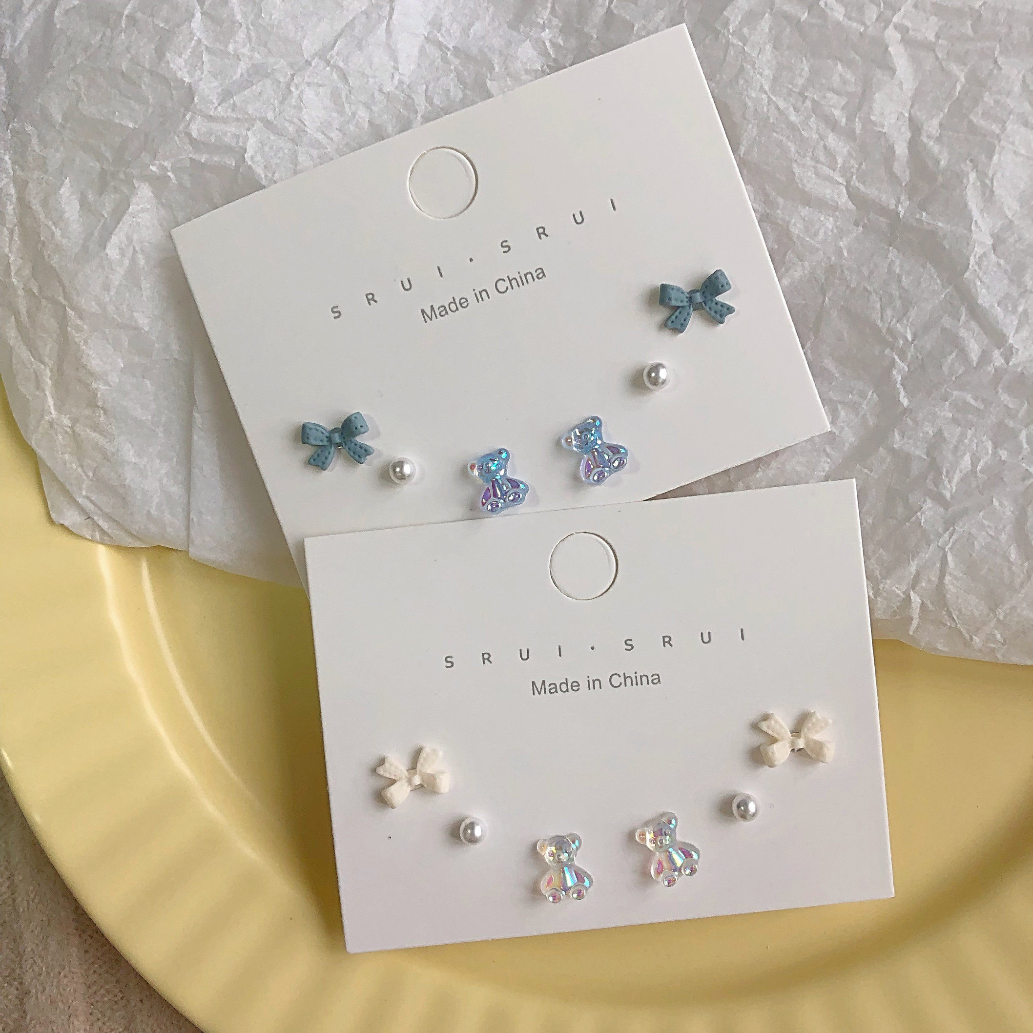 小熊蝴蝶结耳钉简约气质无耳洞耳饰小众新款潮甜美珍珠耳环女耳夹