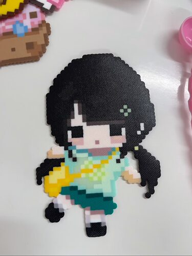 古早萌妹女孩拼豆成品像素风钥匙扣挂件可爱书包钥匙扣闺蜜送礼