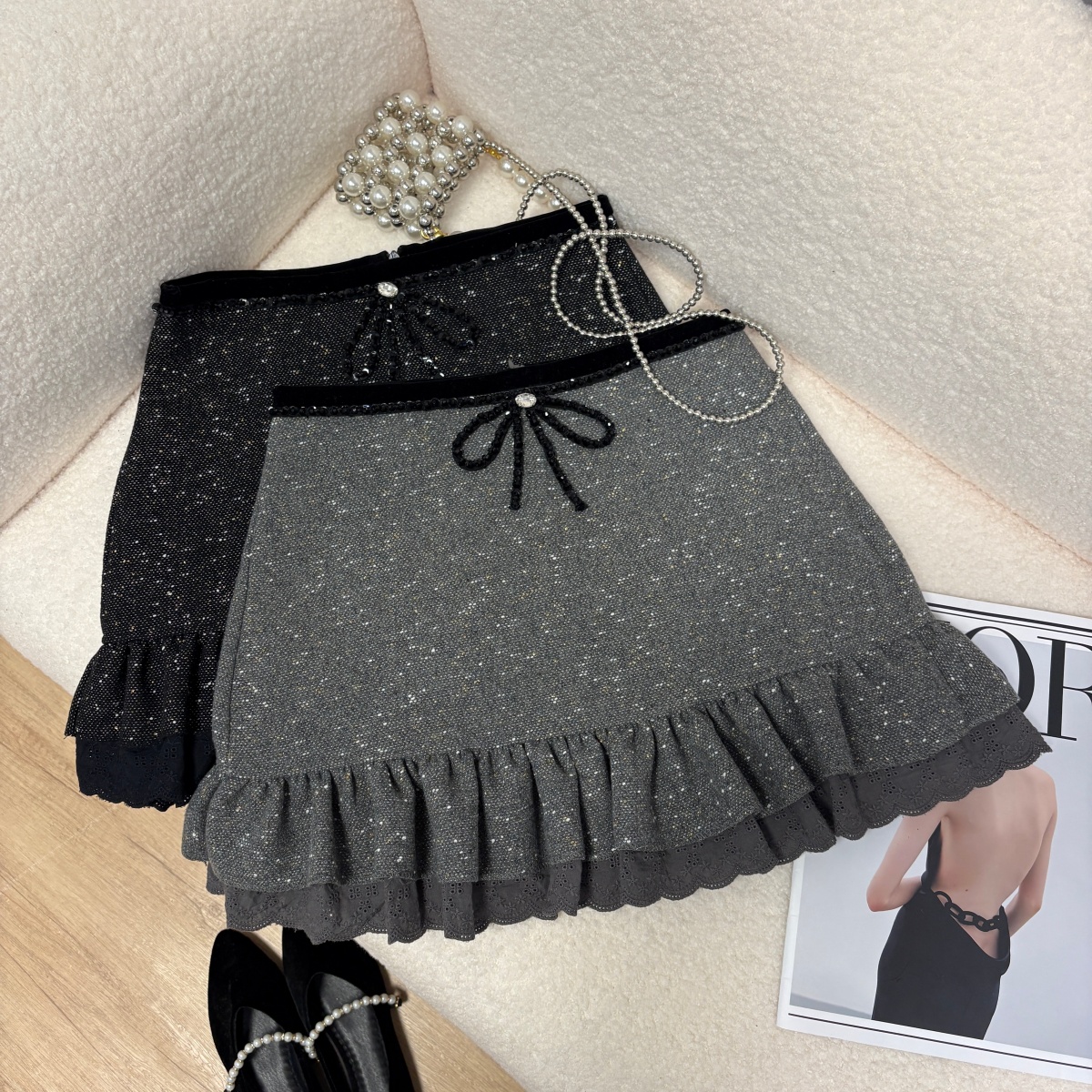 十三行秋冬新款法式小香风蝴蝶结钉珠半身裙女细闪毛呢荷叶边短裙