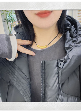 金店同款镀金仿黄金锤纹弯管皮绳项链女短款锁骨链颈链笑脸吊坠