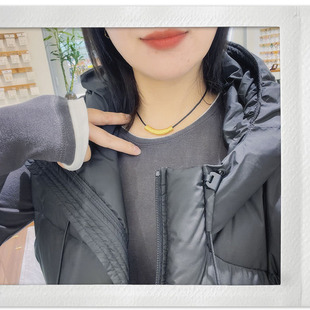 金店同款镀金仿黄金锤纹弯管皮绳项链女短款锁骨链颈链笑脸吊坠