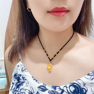 新款锁骨链花朵吊坠女仿黄金色转运珠项链镀金短款颈链女友礼物