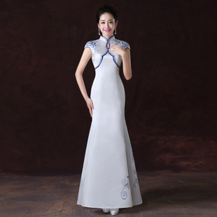 【出租】沈阳红色鱼尾旗袍礼仪迎宾礼服白青花瓷模特走秀茶艺表演