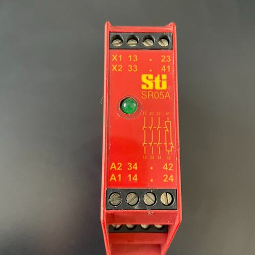 议价STI安全继电器SR05ASR05YSR-05ASR-05YSTISR05ASTISR05Y