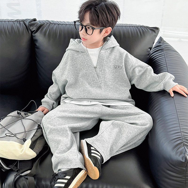 男童春秋套装2026新款中大童儿童舒适透气运动假两件卫衣卫裤套装