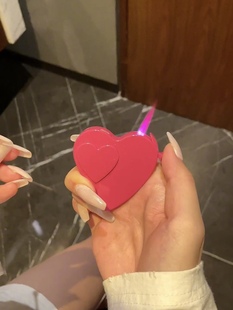 ins网红气电双用爱心打火机防风充电创意个性投影送男友抖音同款