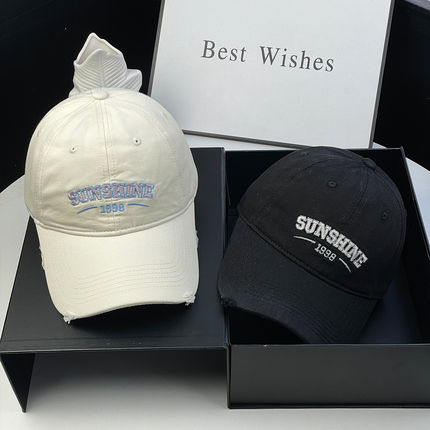 美式字母刺绣棒球帽男女百搭软顶休闲鸭舌帽户外出游遮阳防晒帽子