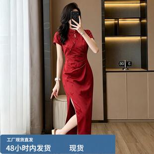 新中式红色改良旗袍连衣裙女显白收腰开叉长裙立领女士短袖
