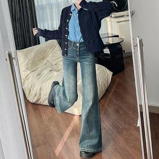 今年流行的爆款裤子女2025新款冬加绒加厚复古蓝小个子微喇牛仔裤