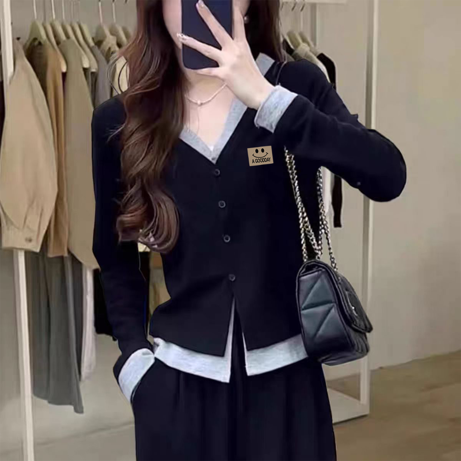 假两件v领长袖T恤女秋季新款修身