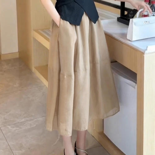 绝美巨好看的半身裙女夏季