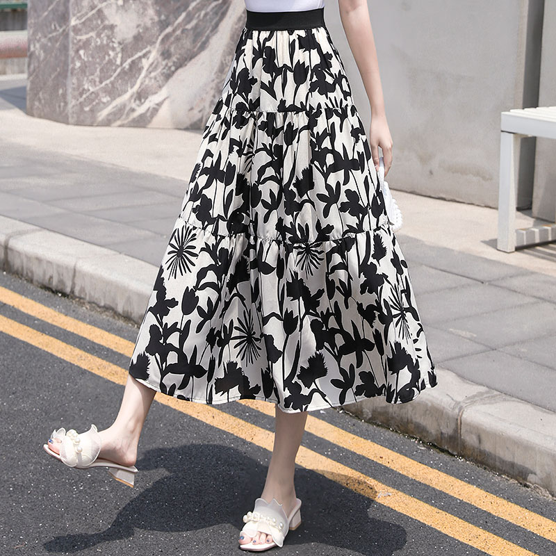 碎花雪纺半身裙中长款夏季薄款高腰a字伞裙遮肚子胯骨宽适合裙子