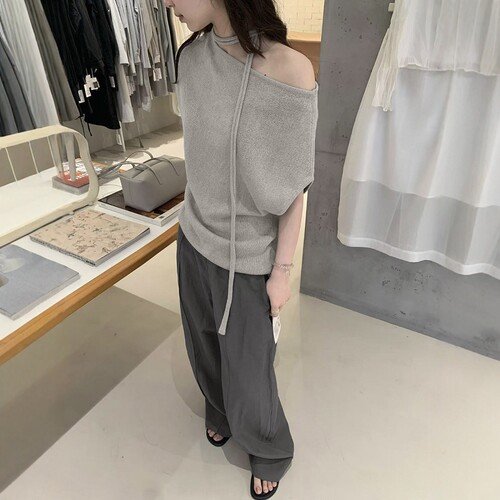 纯欲风设计感遮肉显瘦短袖针织衫