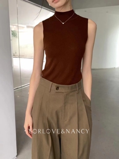 FN爱与南希2023秋季新款内穿外搭纯色修身立领无袖羊毛衫女23614