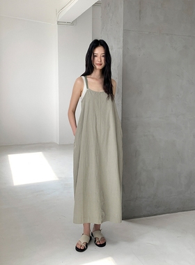 FN爱与南希2025夏季纯棉一字领大口袋宽松无袖吊带A字连衣裙22387
