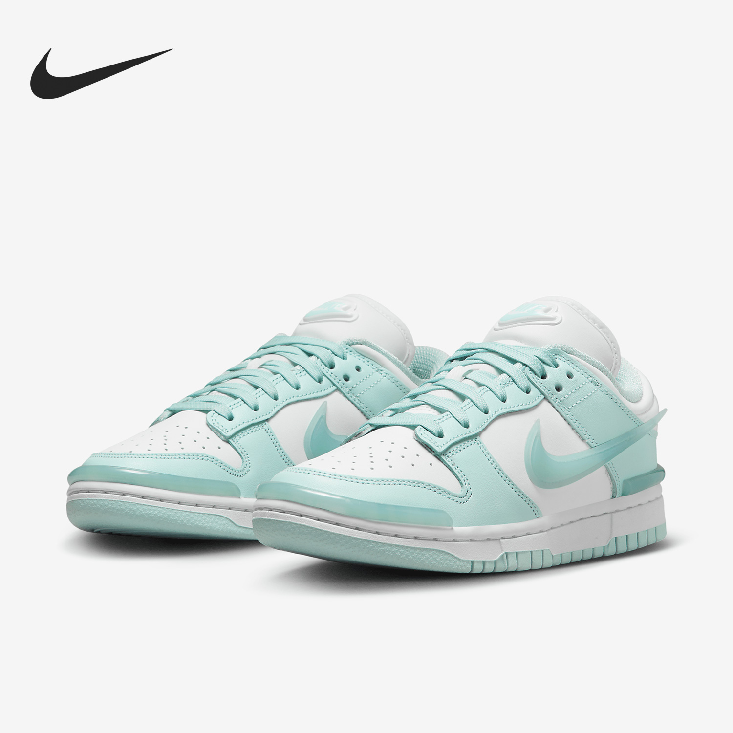 耐克女子简约时尚运动板鞋