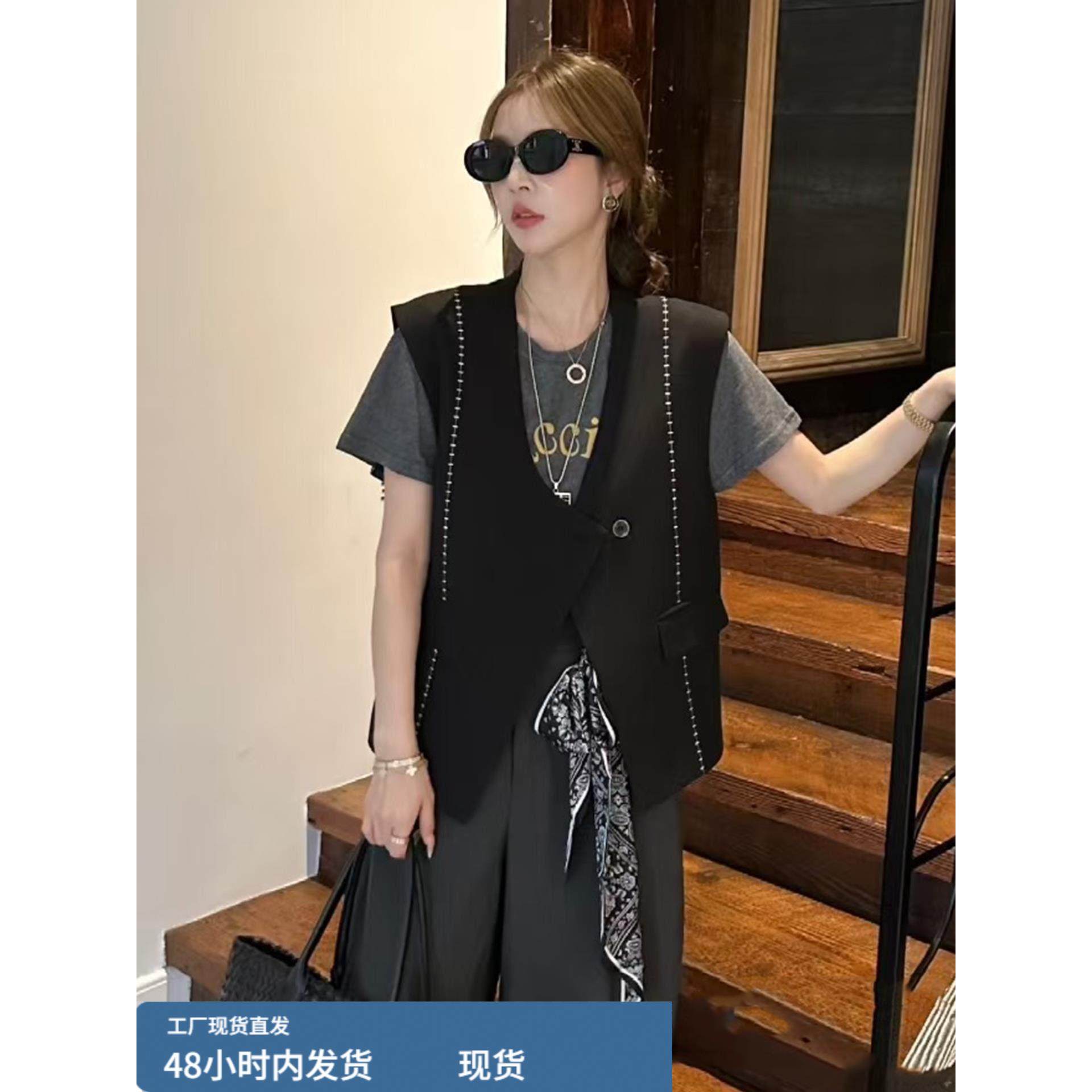 明线一粒扣V领西装马夹外套女早秋新款宽松显瘦背心外穿马甲上衣,模玩/动漫/周边/娃圈三坑/桌游,Cosplay女装/cos女装,淘宝优惠券,粉丝福利购,淘宝优惠卷