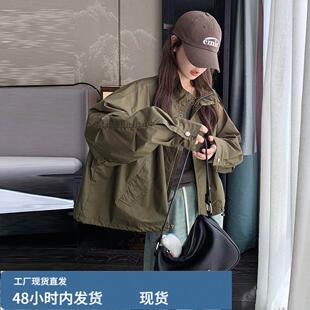 军绿色短款工装外套女春秋小个子韩版宽松休闲网红炸街立领小夹克
