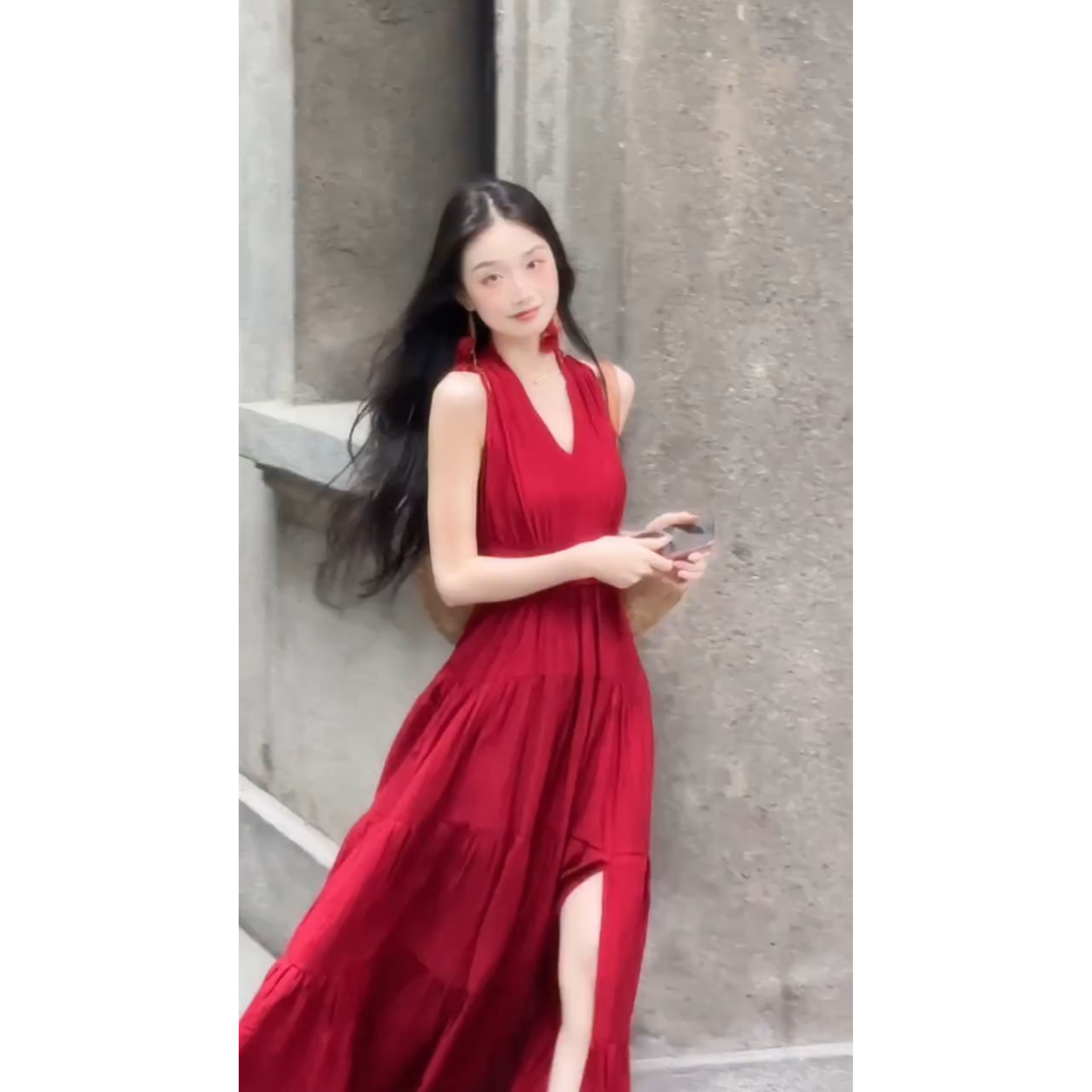 法式御姐时尚气质连衣裙女2025年夏季新款温柔风冷淡系长裙子ins