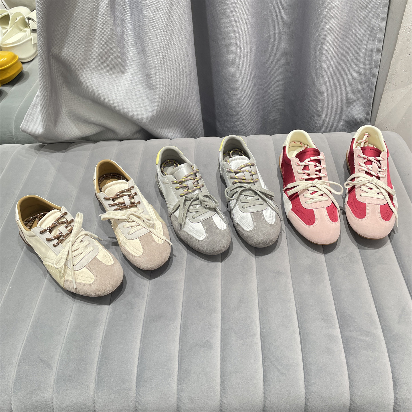 欧洲站2026春款真皮女鞋百搭休闲新品拼色磨砂皮防滑低跟运动单鞋