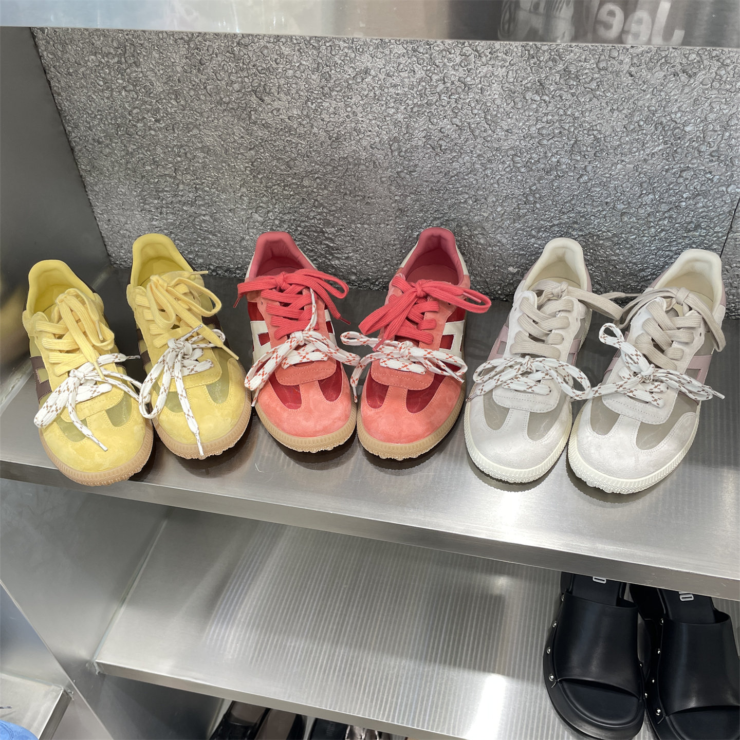 欧洲站2026夏款真皮女鞋百搭时尚休闲舒适网面磨砂皮平底运动单鞋