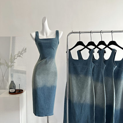 WANGXO｜舒柔牛仔棉渐变晕染｜重工酵洗炒砂｜U领收腰背心连衣裙