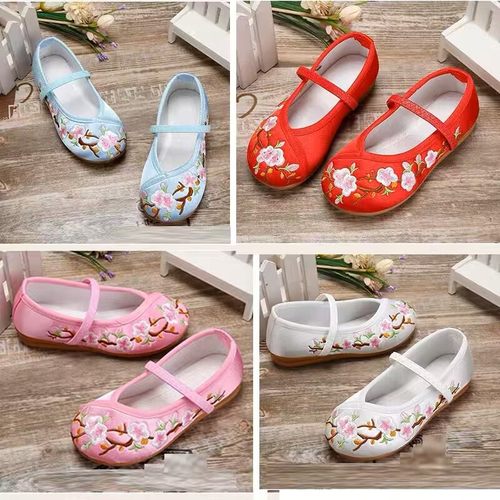 女童绣花鞋儿童布鞋宝宝舞蹈