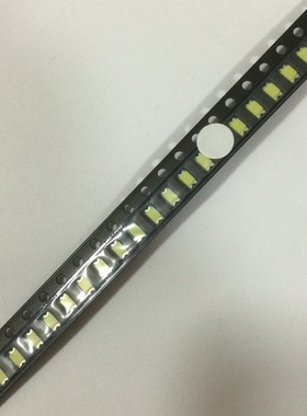 1206贴片LED发光二极管 红色 黄灯 蓝光 翠绿 白色 任选一种100只