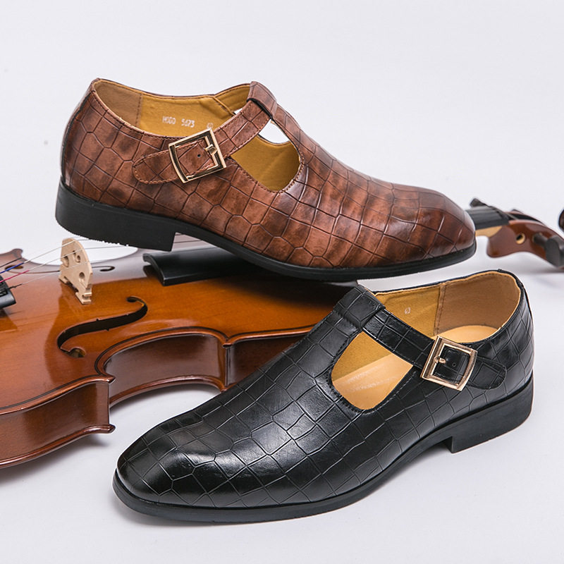 运动三叶草2025年凉鞋男款夏季尖头皮鞋外穿大码男士皮鞋驾车鞋