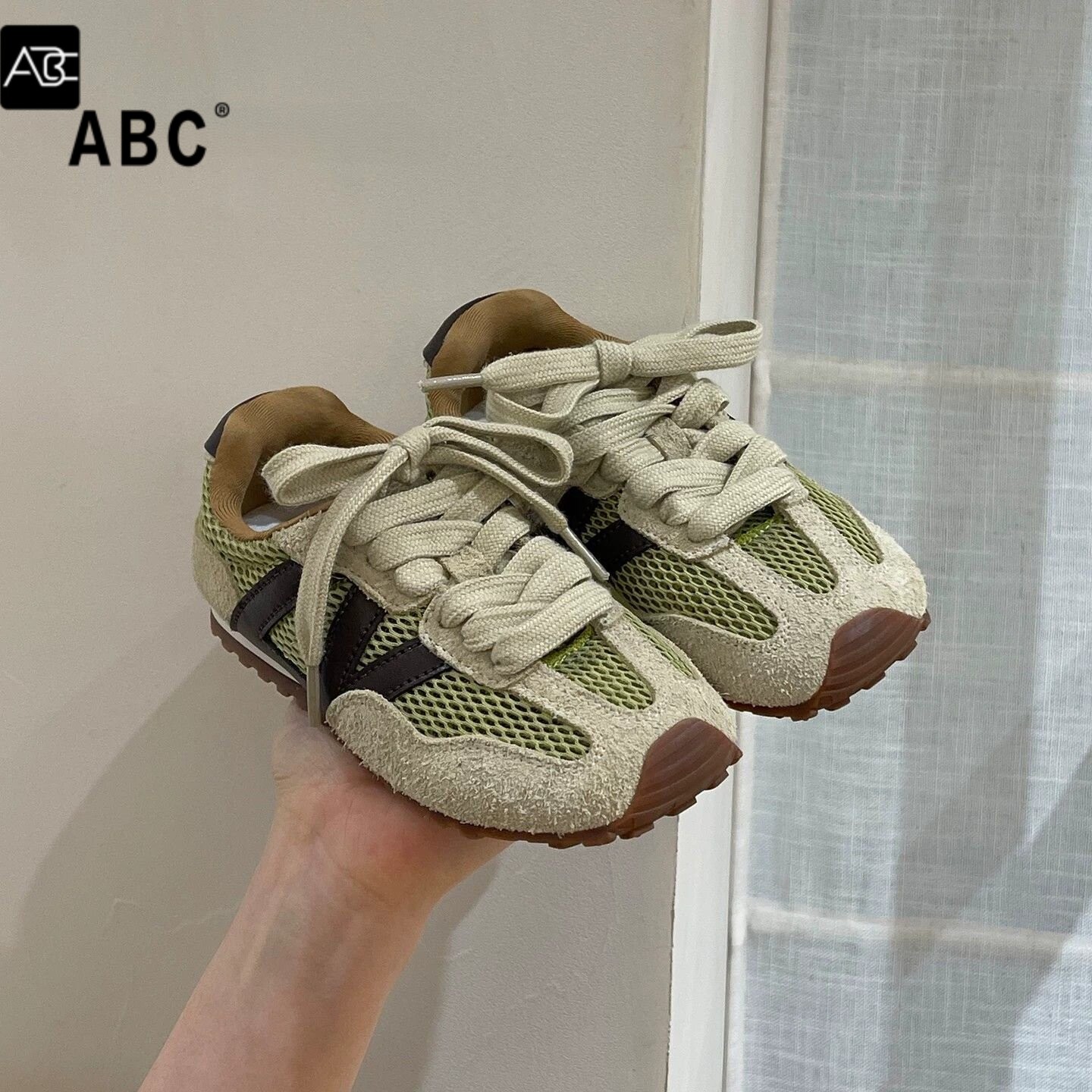 ABC儿童复古拼色透气阿甘鞋图片