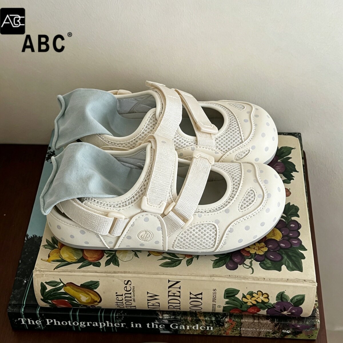 ABC女童小白鞋镂空运动凉鞋休闲图片