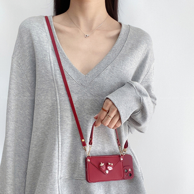 酒红色可爱草莓女孩零钱卡包适用华为mate706050手机壳Pura70斜挎带挂绳p40全包软壳nova13/12/11畅享70防摔