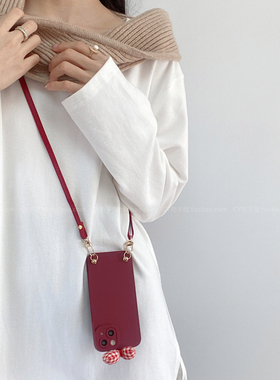 新年酒红色格子蝴蝶结适用小米15手机壳红米note14/13pro新款k70少女civi4高级感手提腕带挂绳斜挎背带保护套