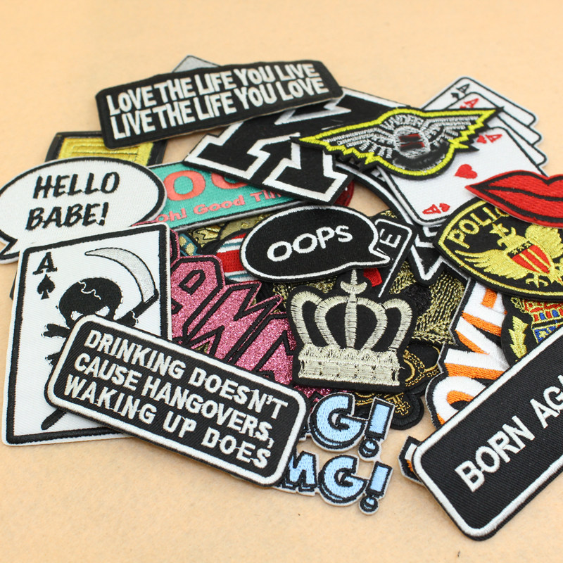 服装logo标志布贴布贴补丁贴花朋克车标笑脸破洞修补刺绣徽章贴花
