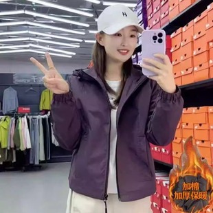简约短款 连帽冲锋衣女外套女2025秋季 宽松时尚 韩版 户外夹克 新款