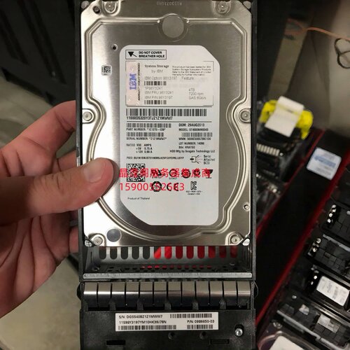 IBM 5868 98Y3197 98Y3241 4T 7.2K 3.5寸 SAS 6Gb XIV 存储硬盘
