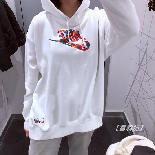 耐克女宽松连帽运动休闲CNY卫衣
