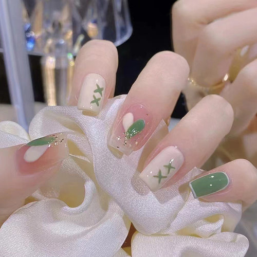 中长款芭蕾甲冰透粉嫩奶绿拼色美甲片穿戴甲成品24片装nails