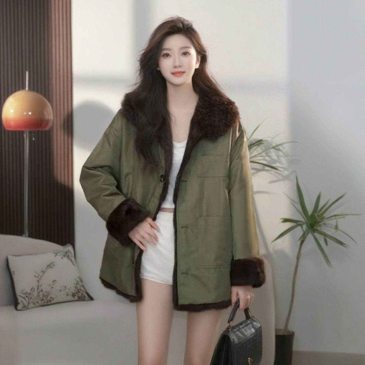 高级感女两面穿派克服中