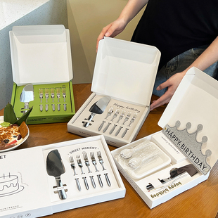 不锈钢蛋糕刀叉餐具定制生日蛋糕餐盘蜡烛帽子套装包装盒一次性