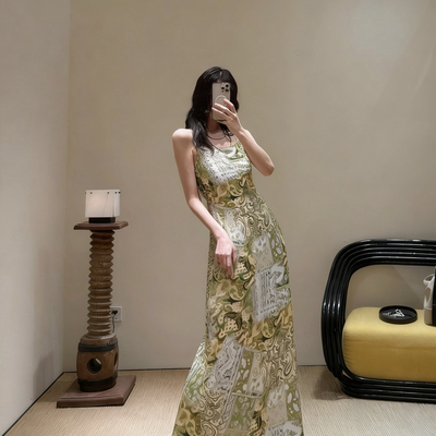 26年夏上新法式优雅气质修身显瘦斜裁真丝连衣裙（含50%真丝）