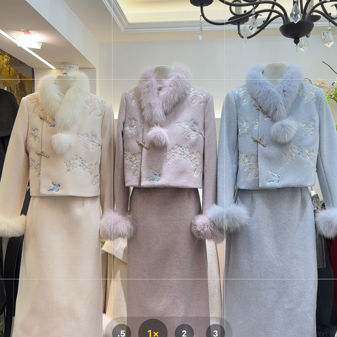 冬上新国风新中式提花水晶盘扣真狐狸毛羽绒外套+长裙套装