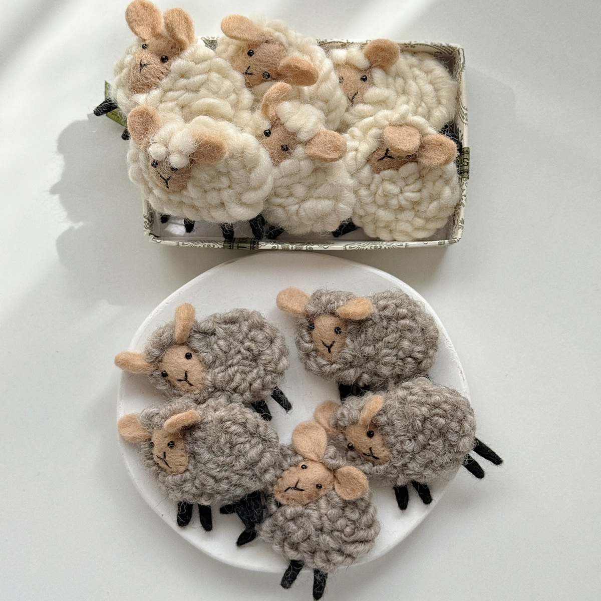 尼泊尔手工羊毛毡胸针可爱卡通毛绒别针绵羊徽章情侣配饰品文艺