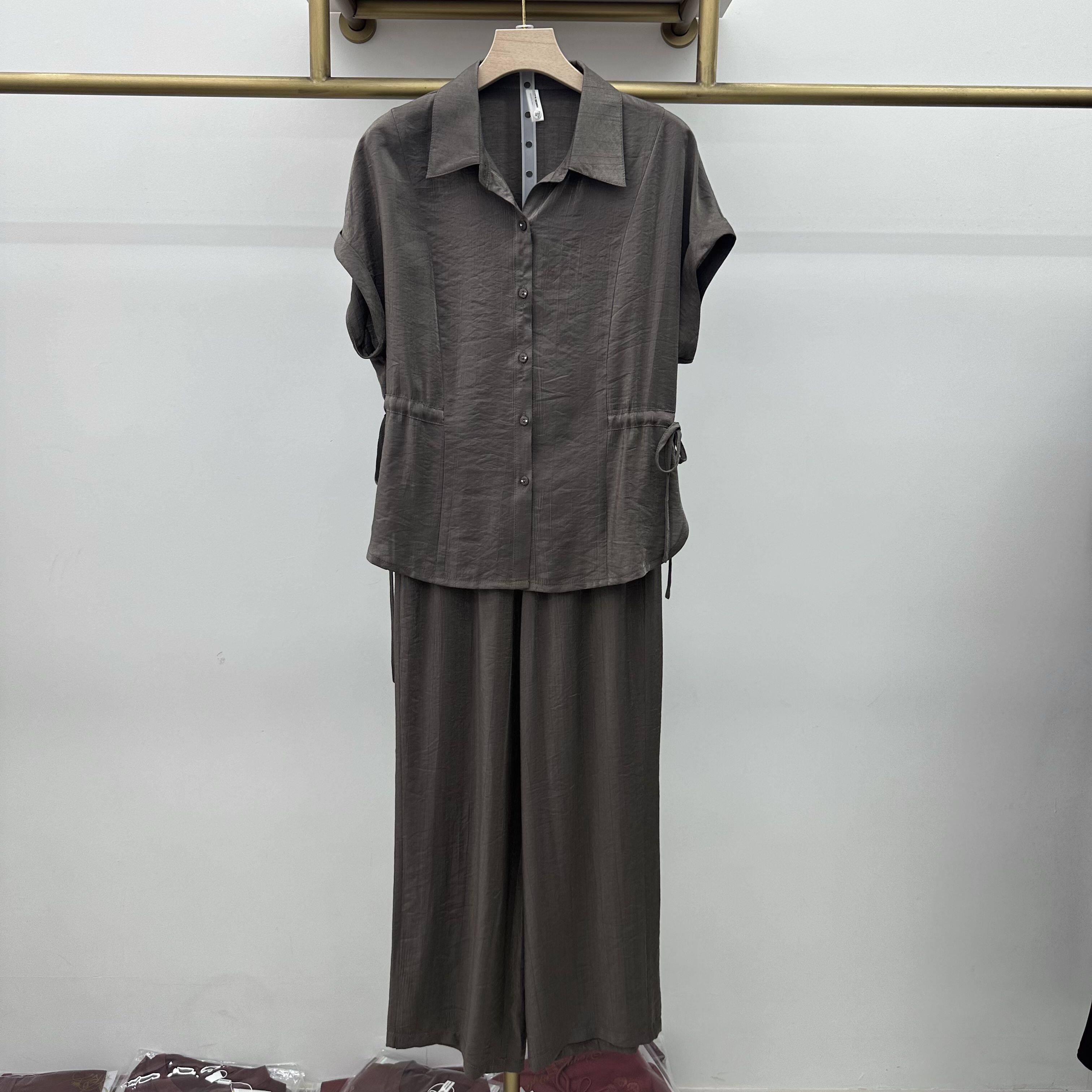轩妮戈尔专柜正品新款夏季女装时尚短袖上衣+裤子妈妈装两件套女