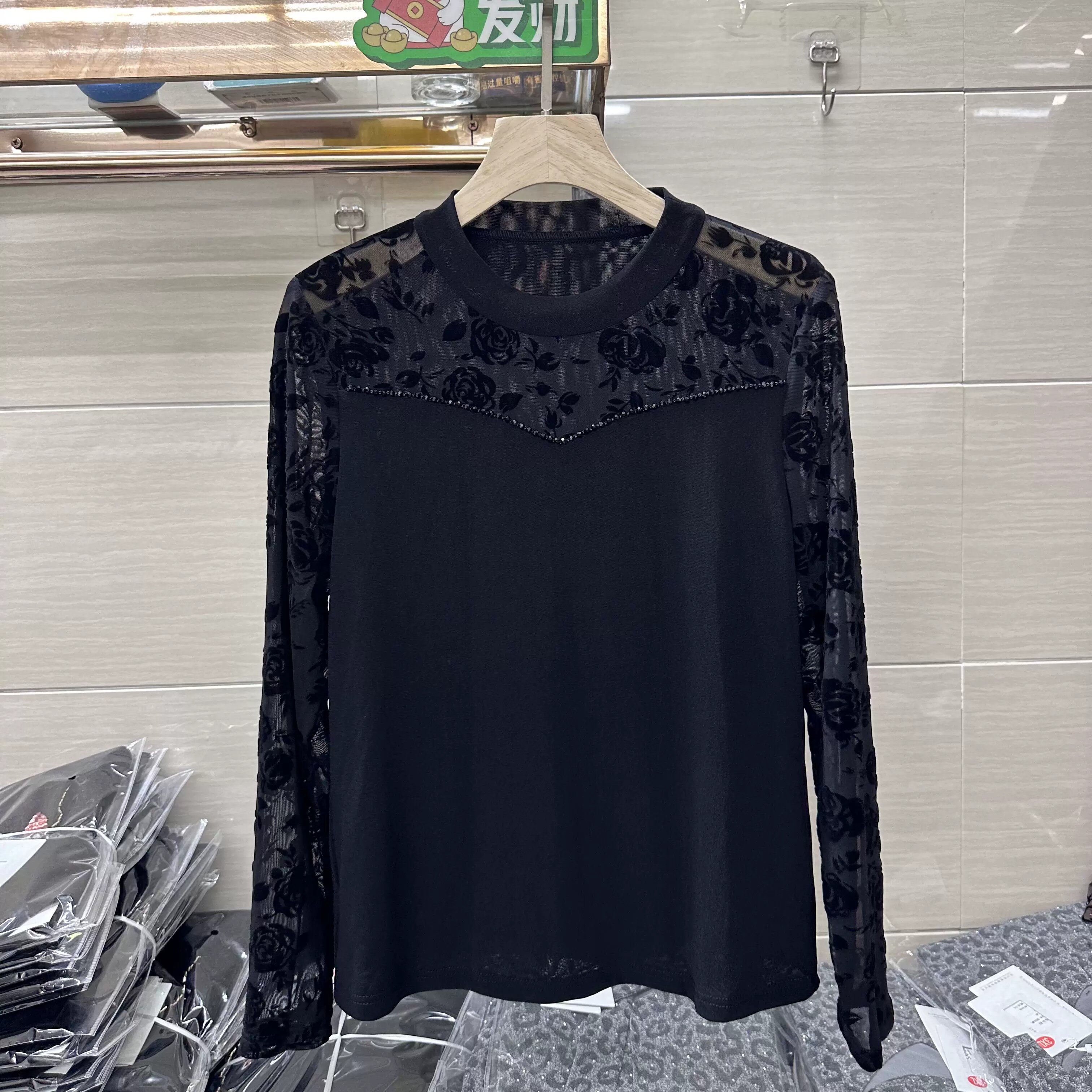 SXMR26-B16专柜正品新款秋季女装时尚圆领蕾丝袖拼接妈妈打底上衣