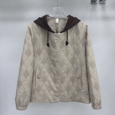 广飞天2025-B06专柜正品新款秋季女装时尚连帽夹克衫妈妈装短外套