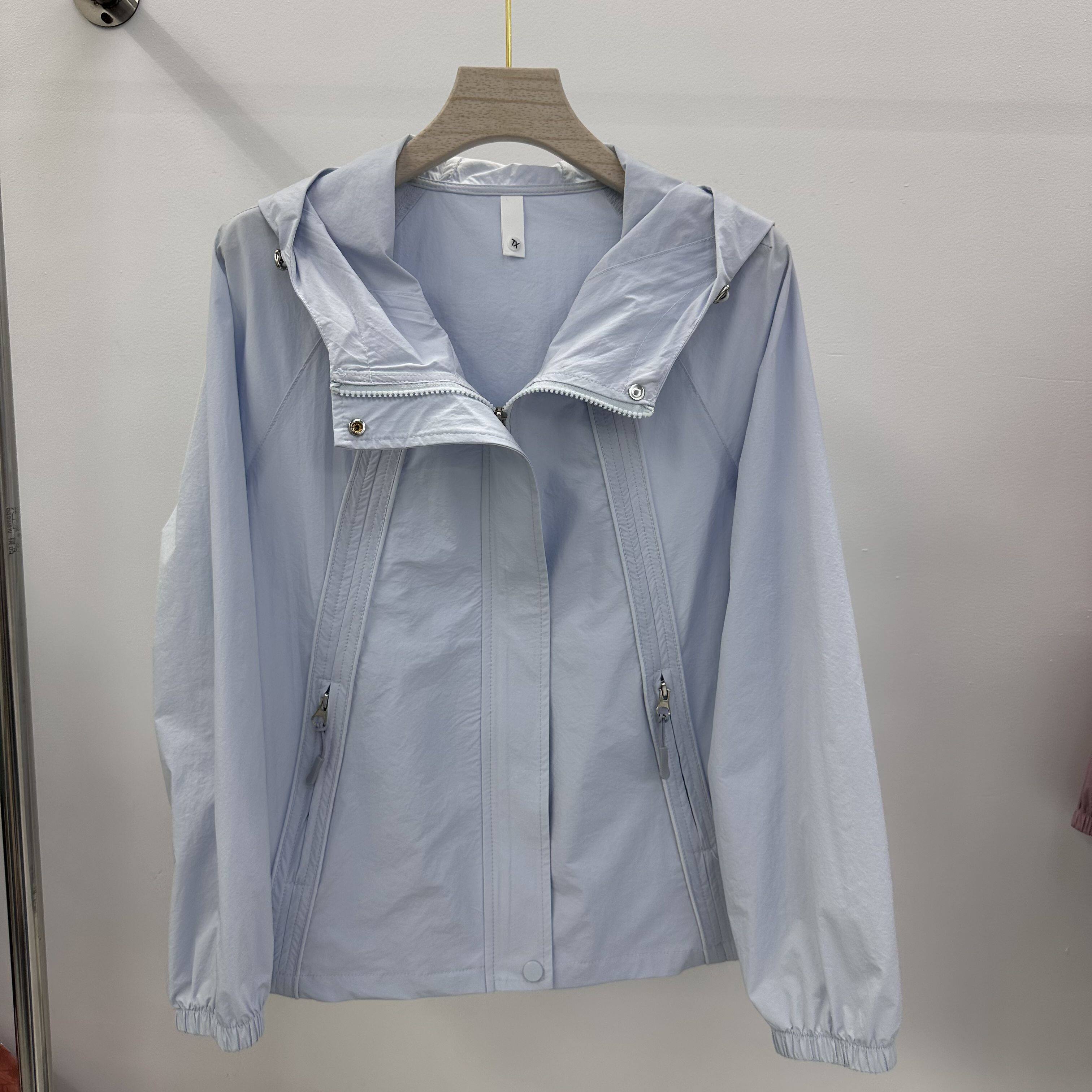 鑫豪宇专柜正品2025春季新款气质百搭显瘦妈妈装连帽防晒服外套AA