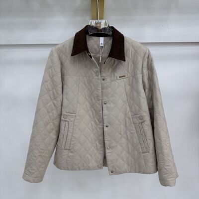 8801专柜正品春季新款时尚减龄菱形格妈妈外套上衣休闲女装女01