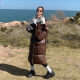 档口现货主推两色撞色拼接长款羽绒服标90绒266-7716，女装羽绒服，浙宝266